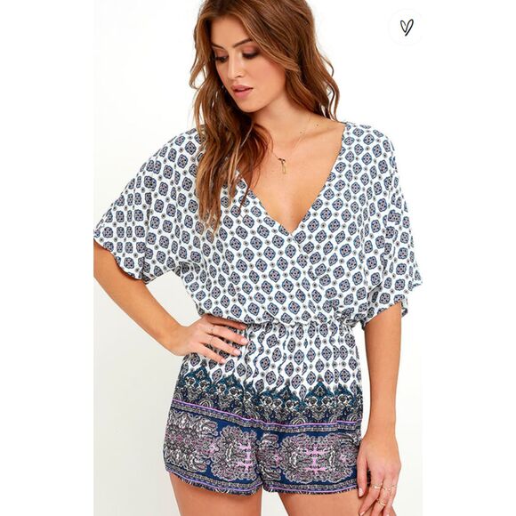 Lulus Bright Alright Ivory Blue Print Romper Surplice Bodice Open Back Sz XL - Picture 10 of 10